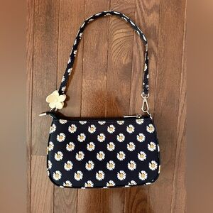 Y2K-style Daisy Shoulder Bag